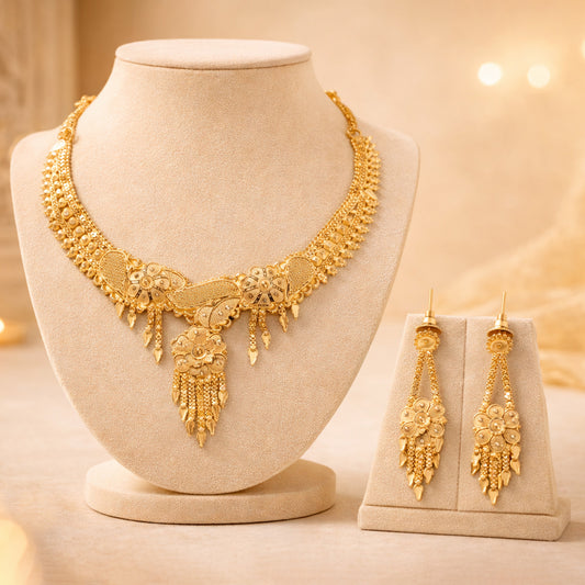Hand made Necklace Set