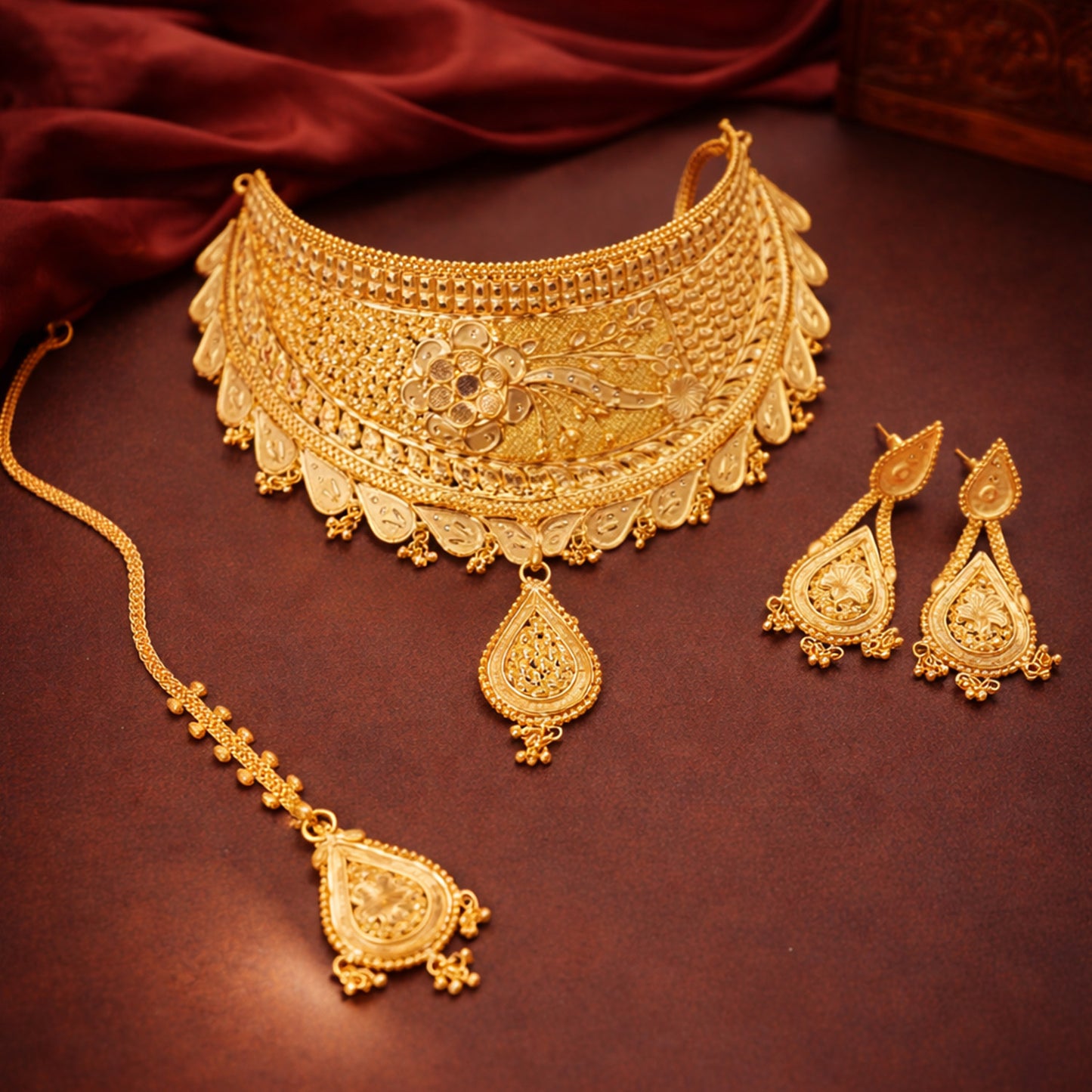 Choker Set