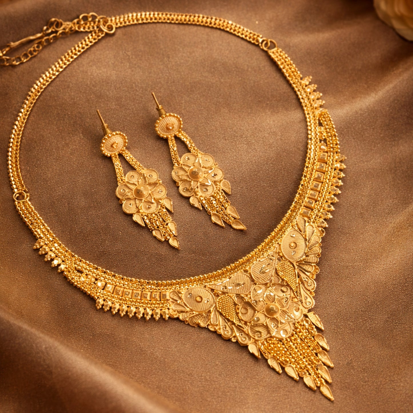 Hand made Necklace Set