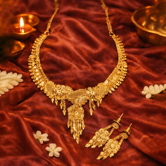 Hand made Necklace Set