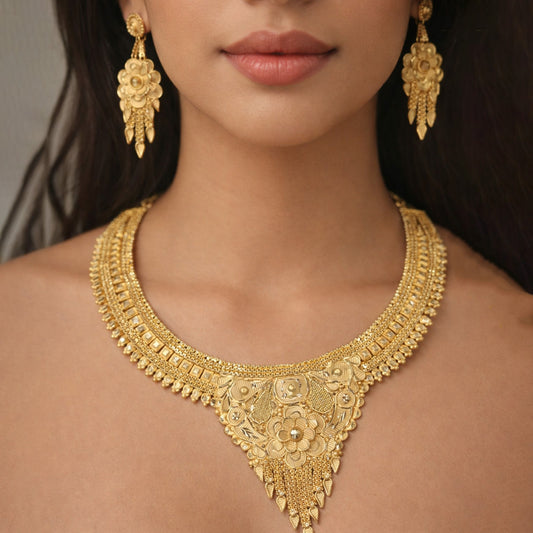 Hand made Necklace Set