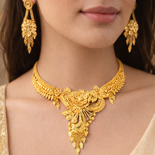 Hand made Necklace Set