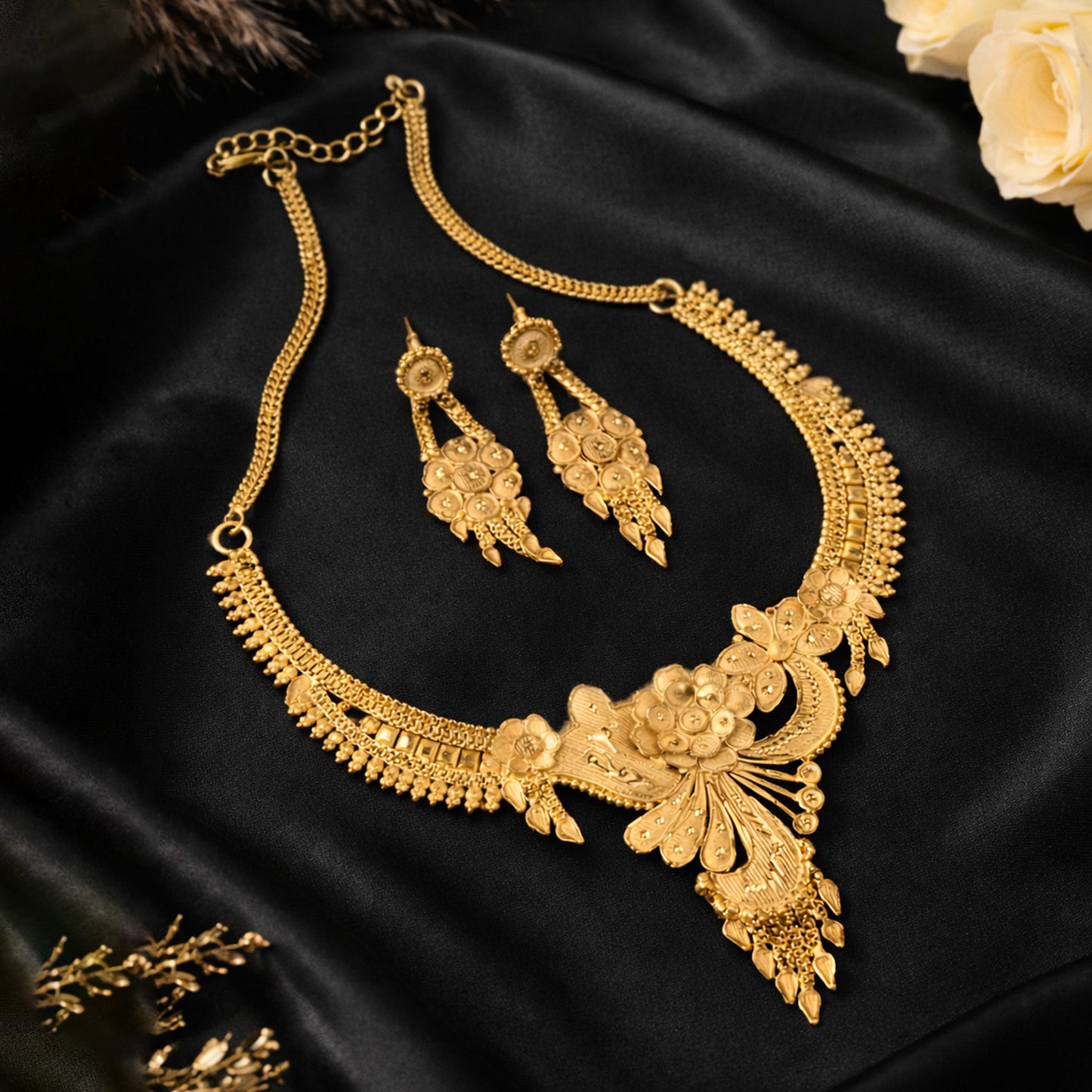 Hand made Necklace Set