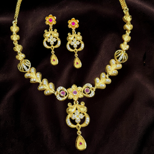 AD Necklace Set
