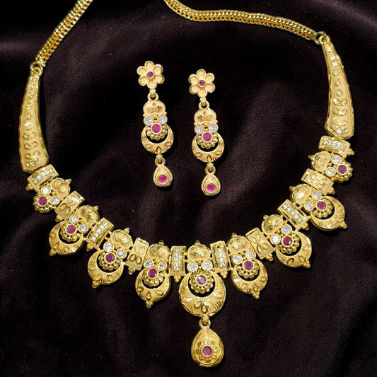 AD Necklace Set