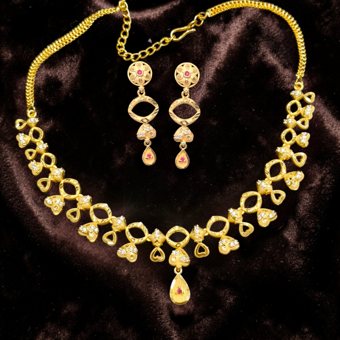 AD Necklace Set