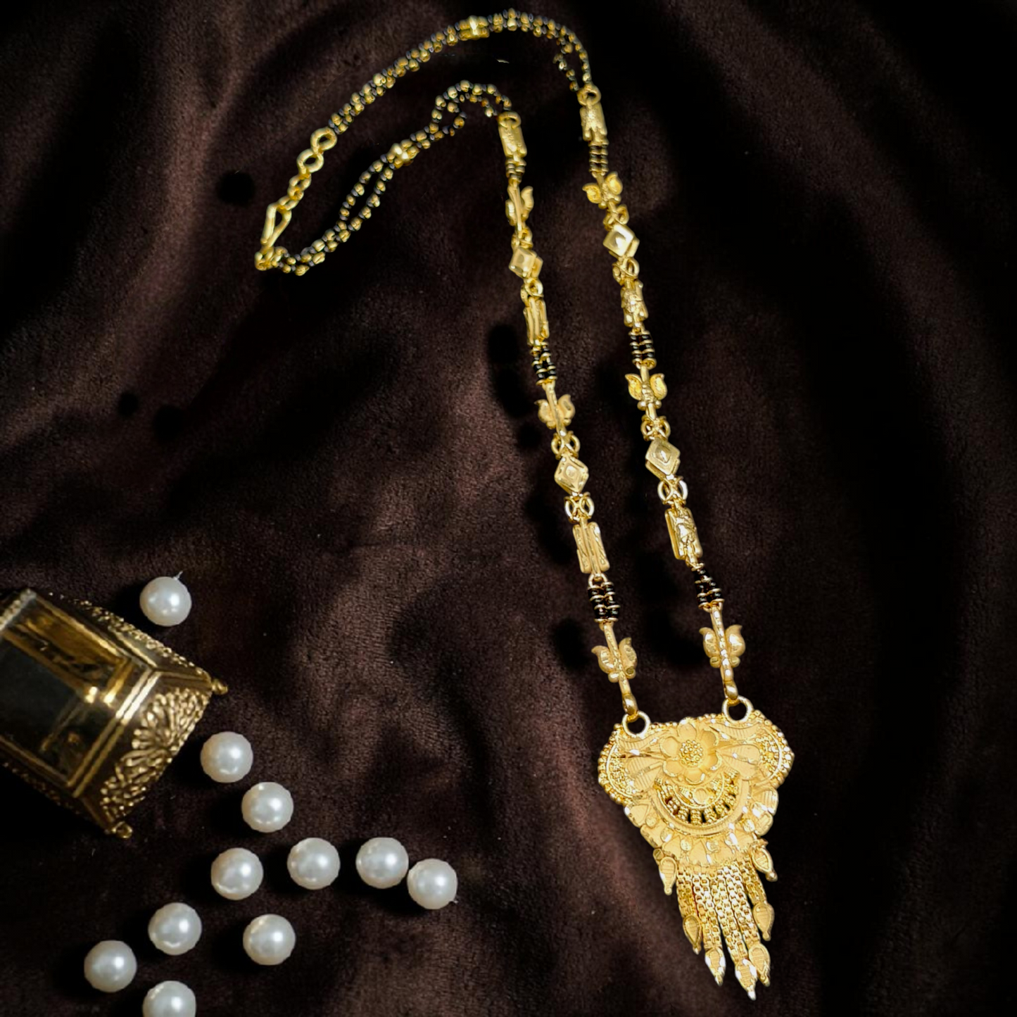 Short katiyar Mangalsutra